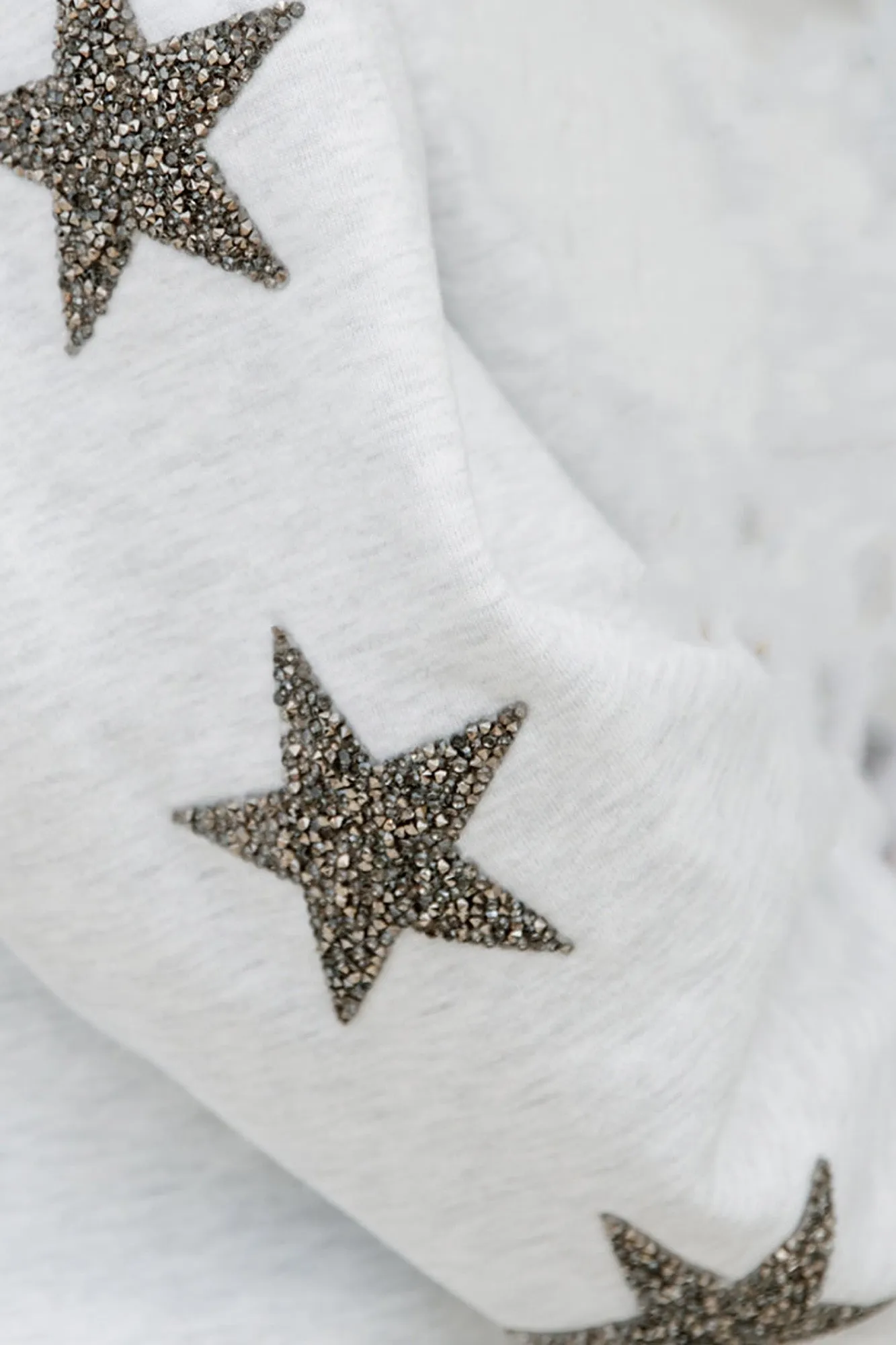 ARMY BLACK KNIGHTS READY FOR IT EMBELLISHED STAR SLEEVE CREWNECK PULLOVER