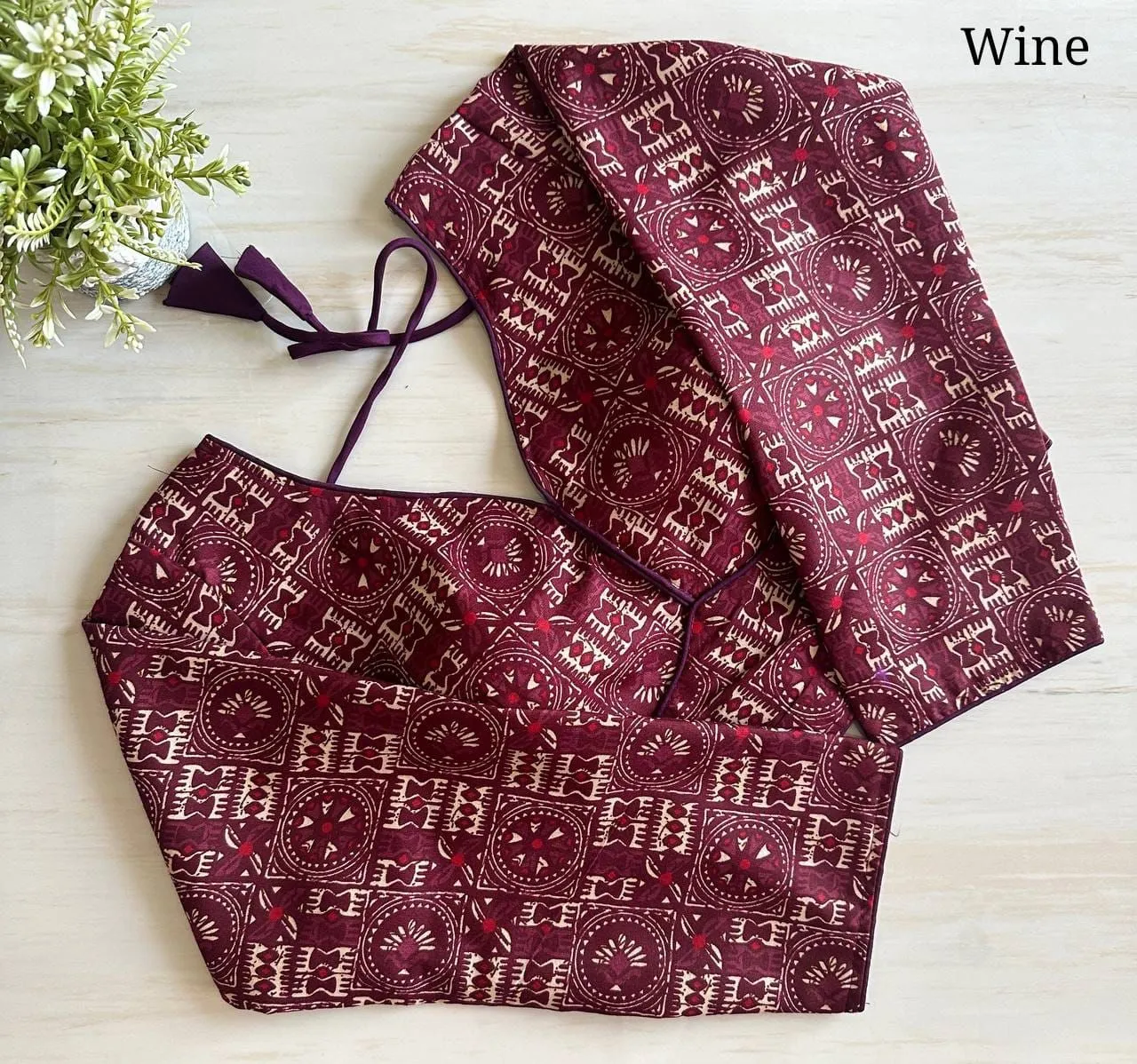 Beautiful Designer Readymade Handloom Cotton Sabyasachi Pattern Blouse