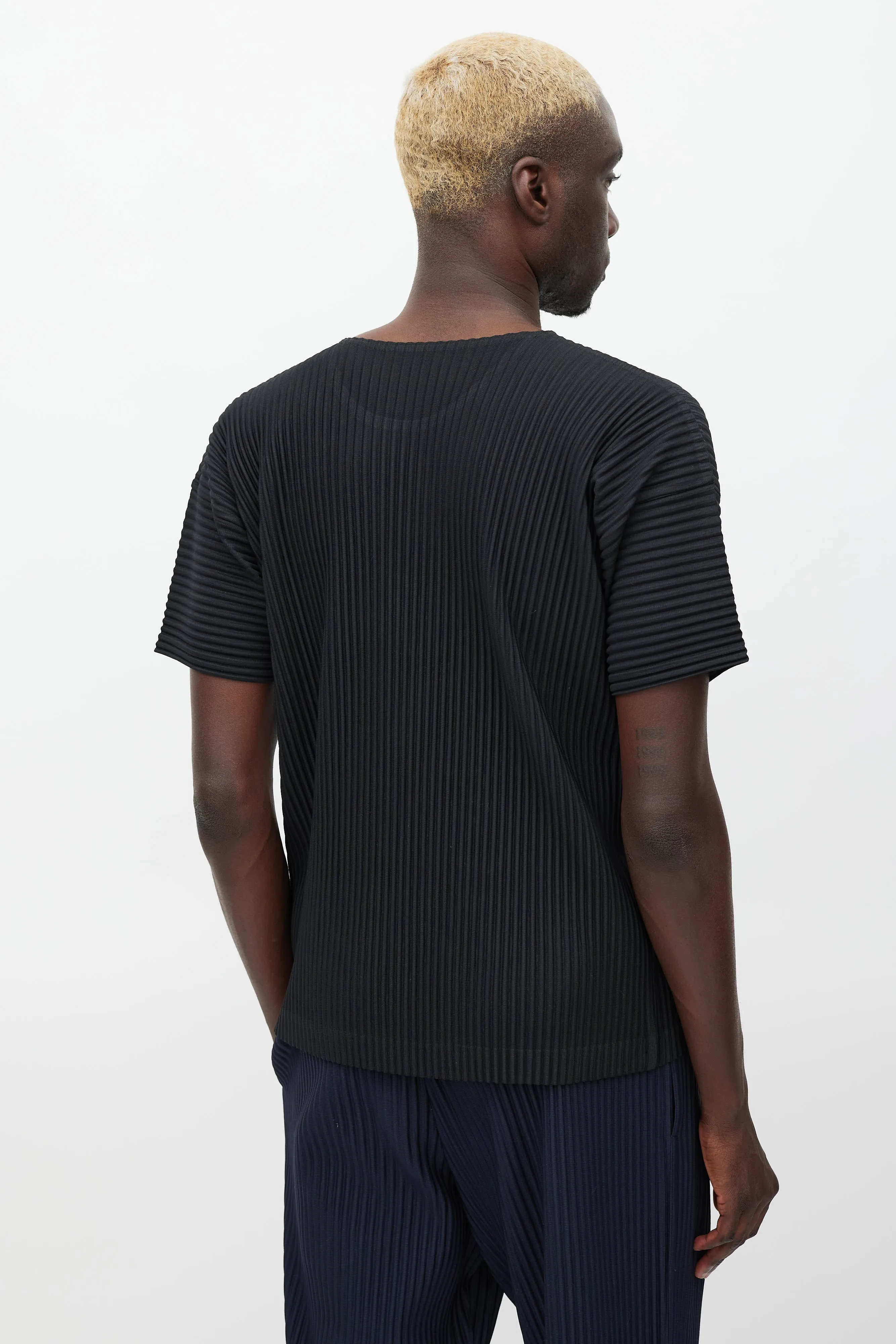 Black Pleated Crewneck T-Shirt