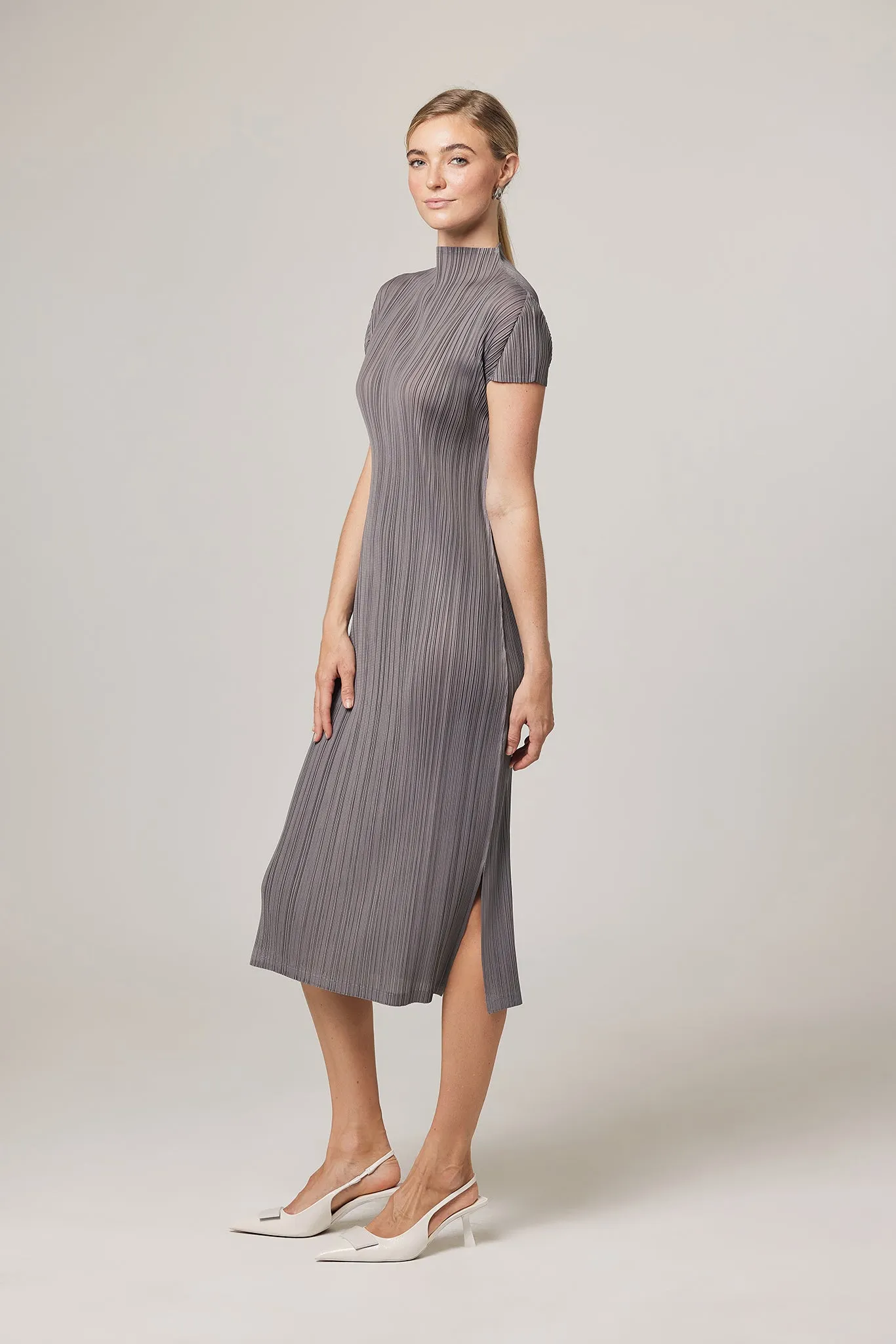 Brittny Plissé Satin Mock neck H Dress