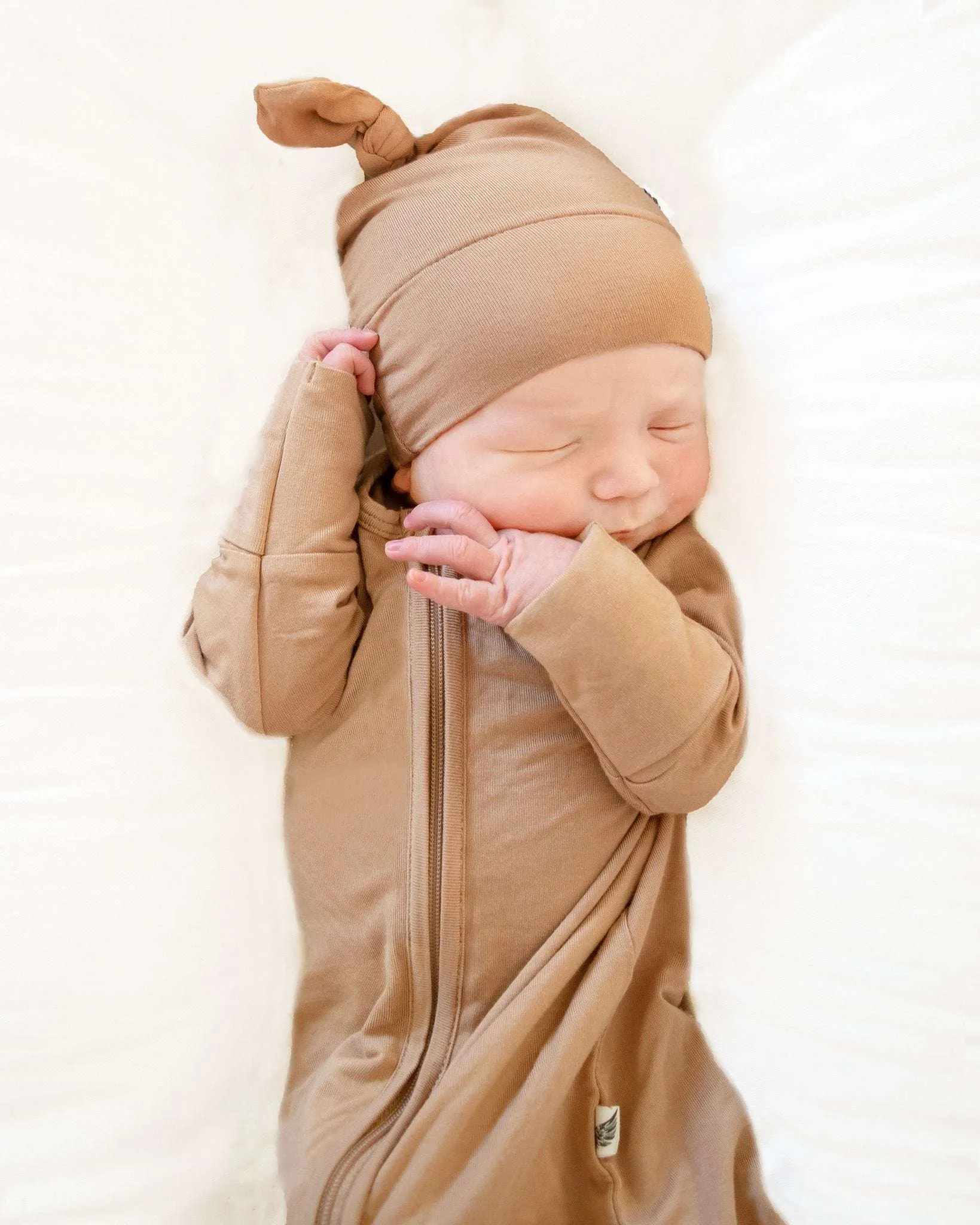 Coca Mocha Knotted Baby Hat