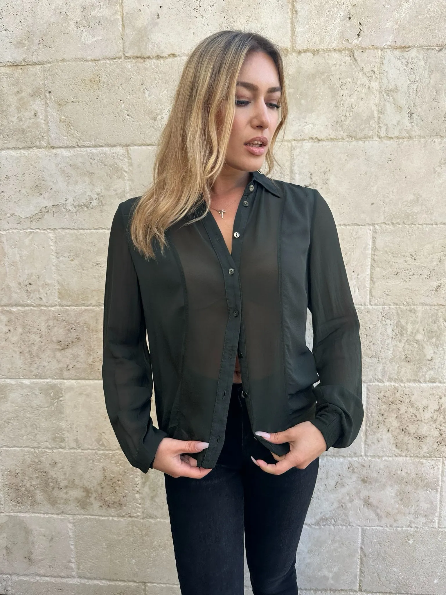 Stylish European Long Sleeve Blouse - Enhance Your Wardrobe