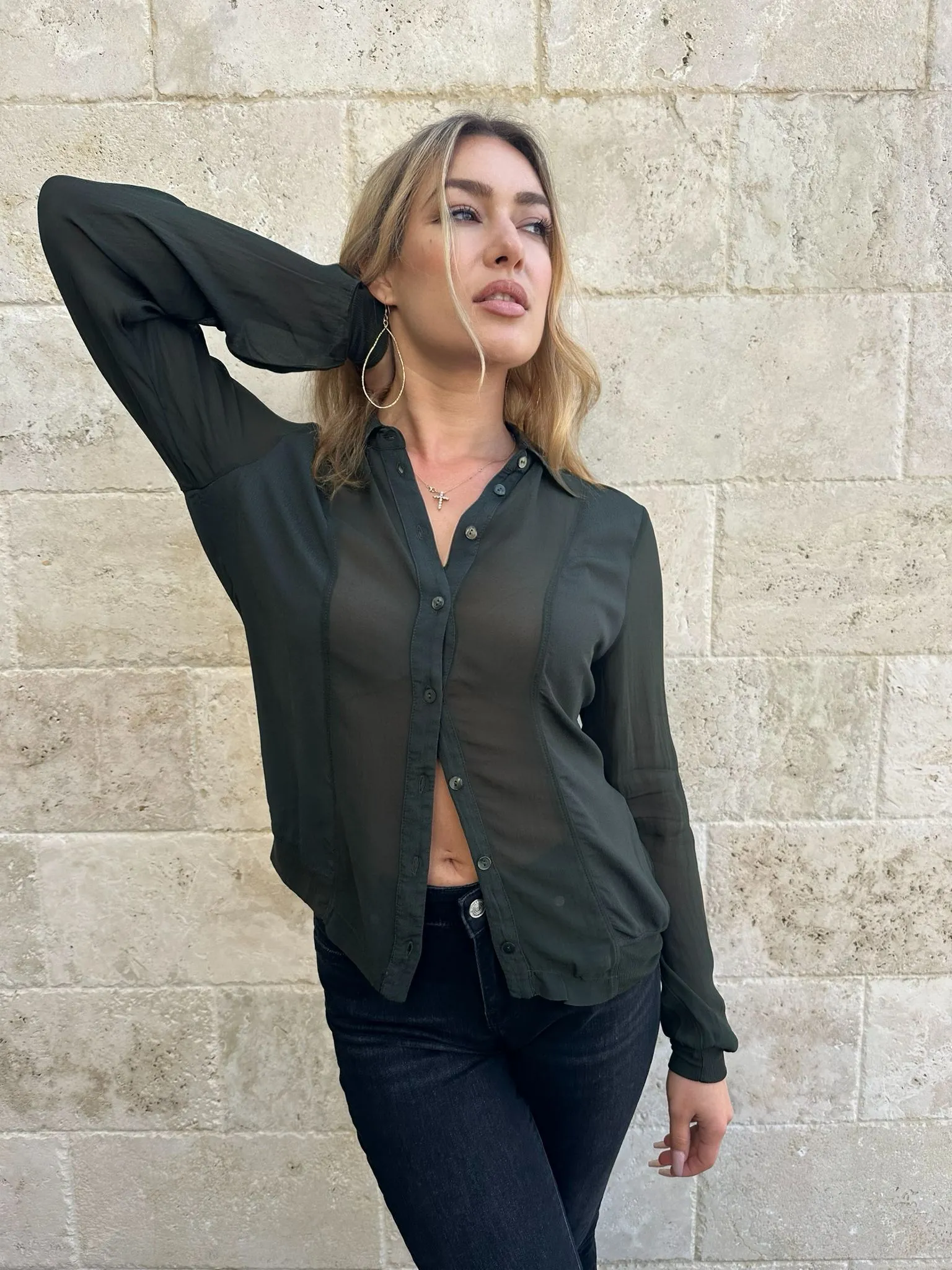 Stylish European Long Sleeve Blouse - Enhance Your Wardrobe
