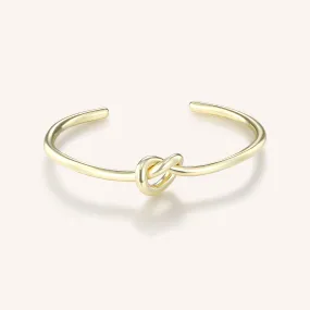 Elegant Handcrafted Knotted Bangle Bracelet - Stylish Adjustable Accessory for Any Occasion