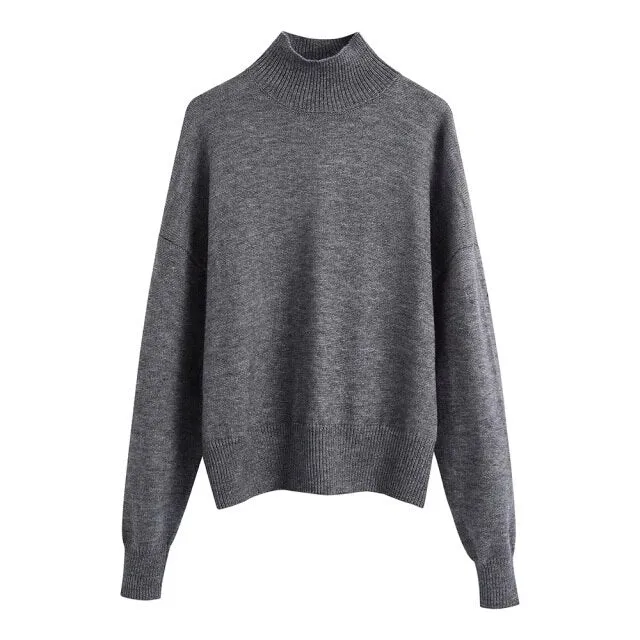 LOOSE SOFT TOUCH KNITTED SWEATER