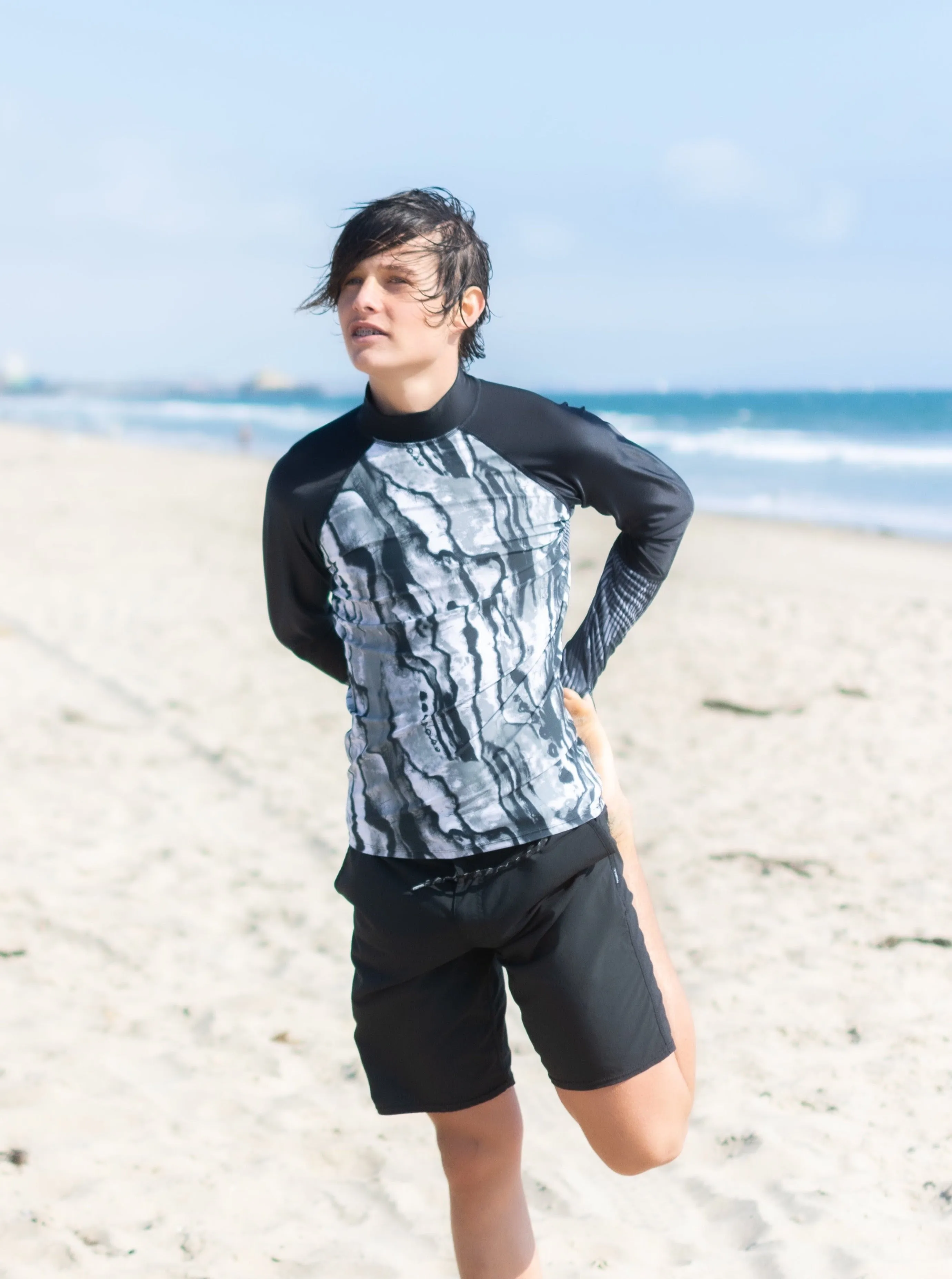 MEN'S PULLOVER RASH GUARD - GRAY ABALONE