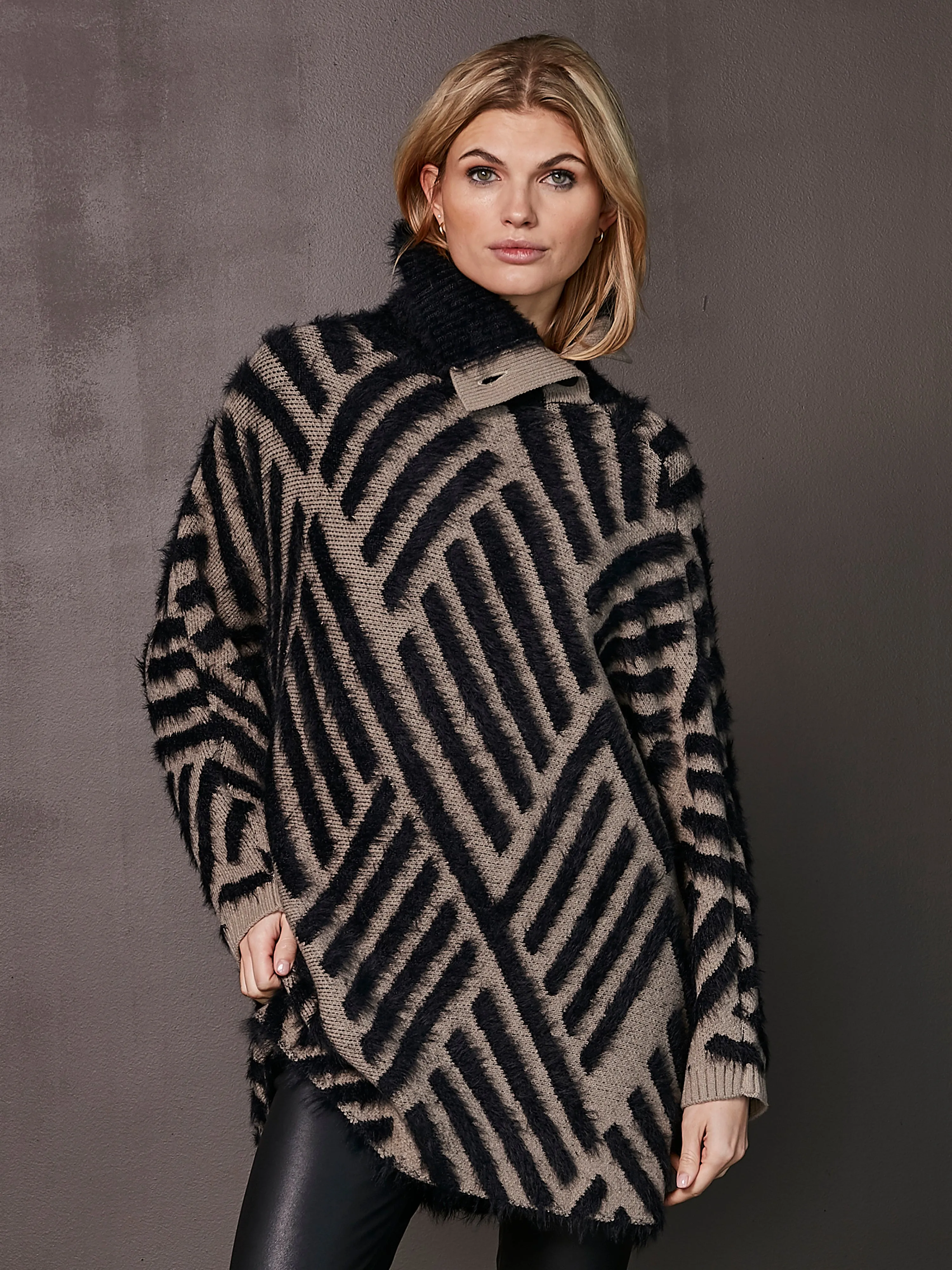 XIU knit pullover - Black mix